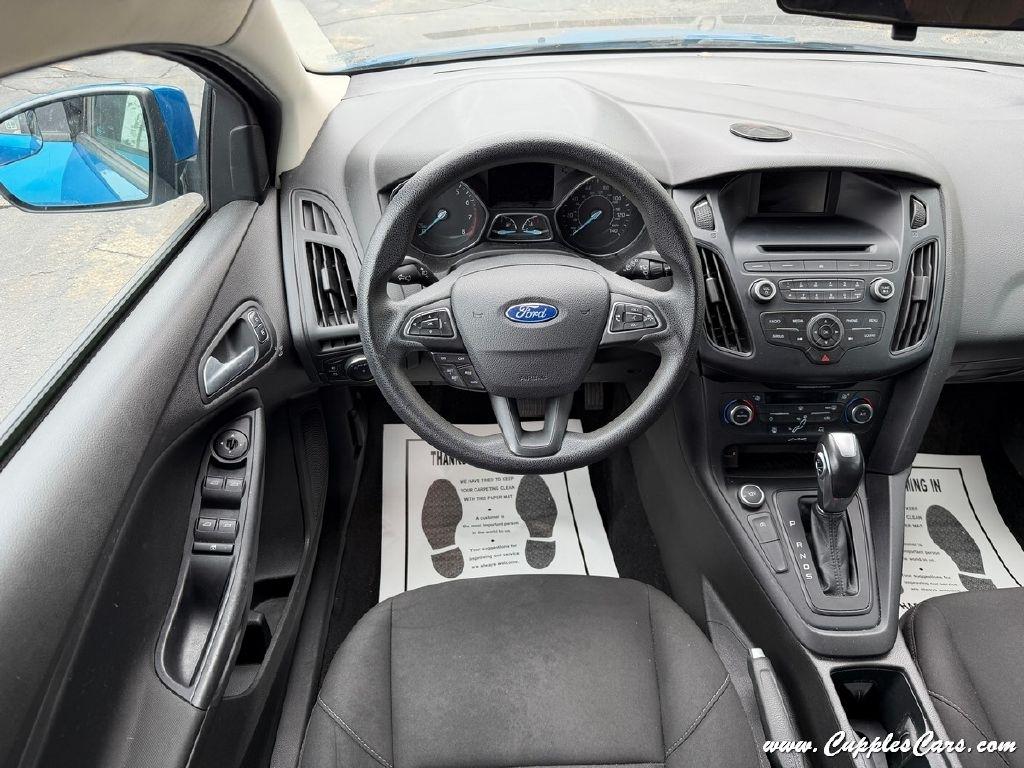 Ford Focus  2016