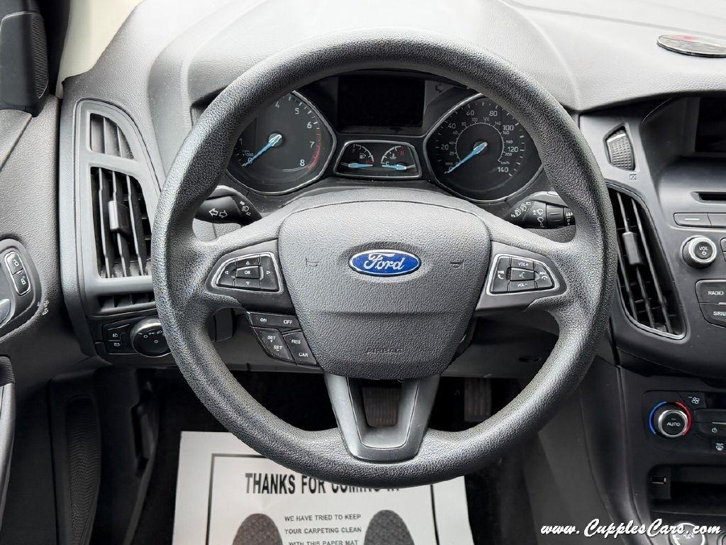 Ford Focus  2016
