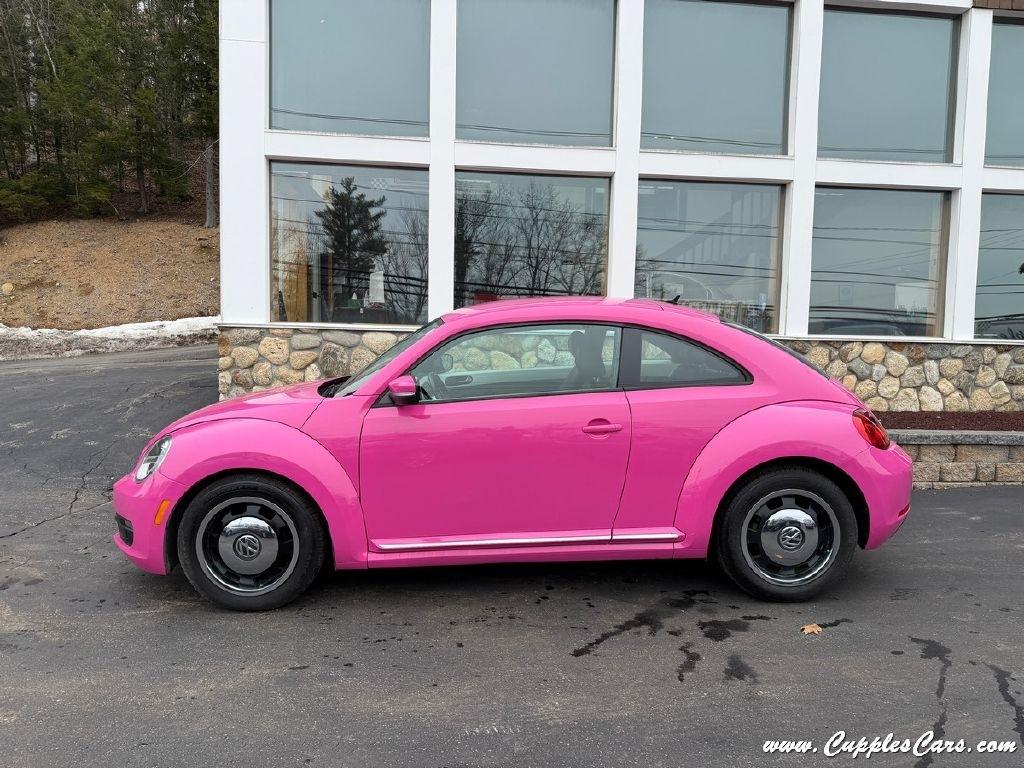 Volkswagen Beetle  2012