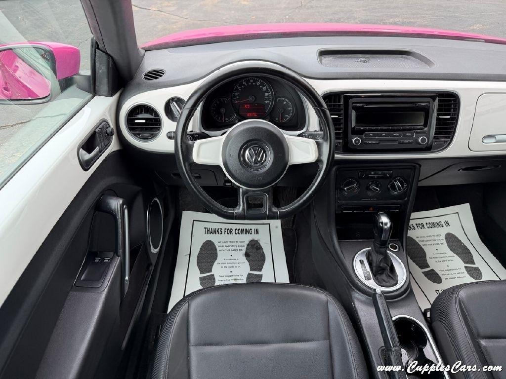 Volkswagen Beetle  2012