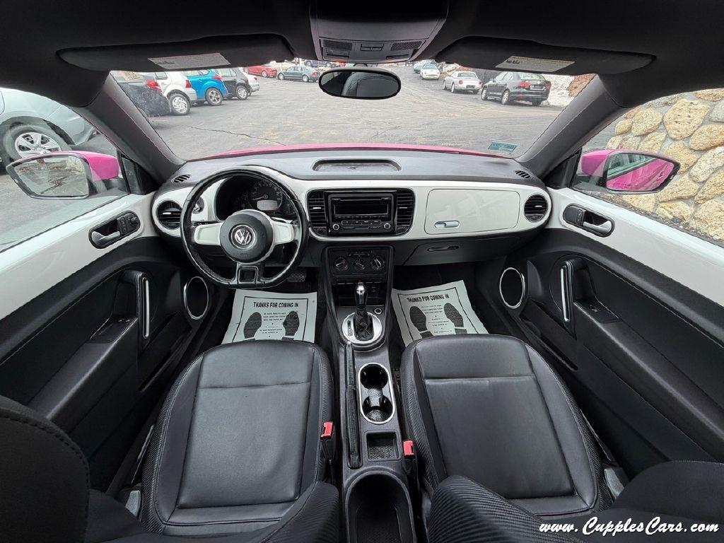 Volkswagen Beetle  2012