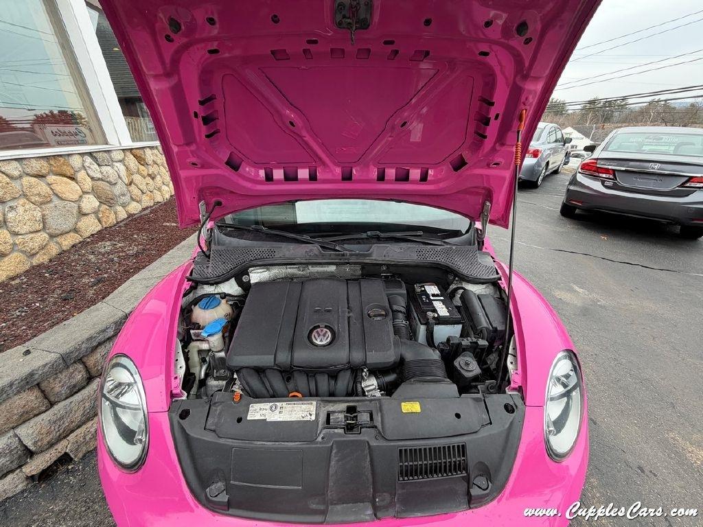 Volkswagen Beetle  2012