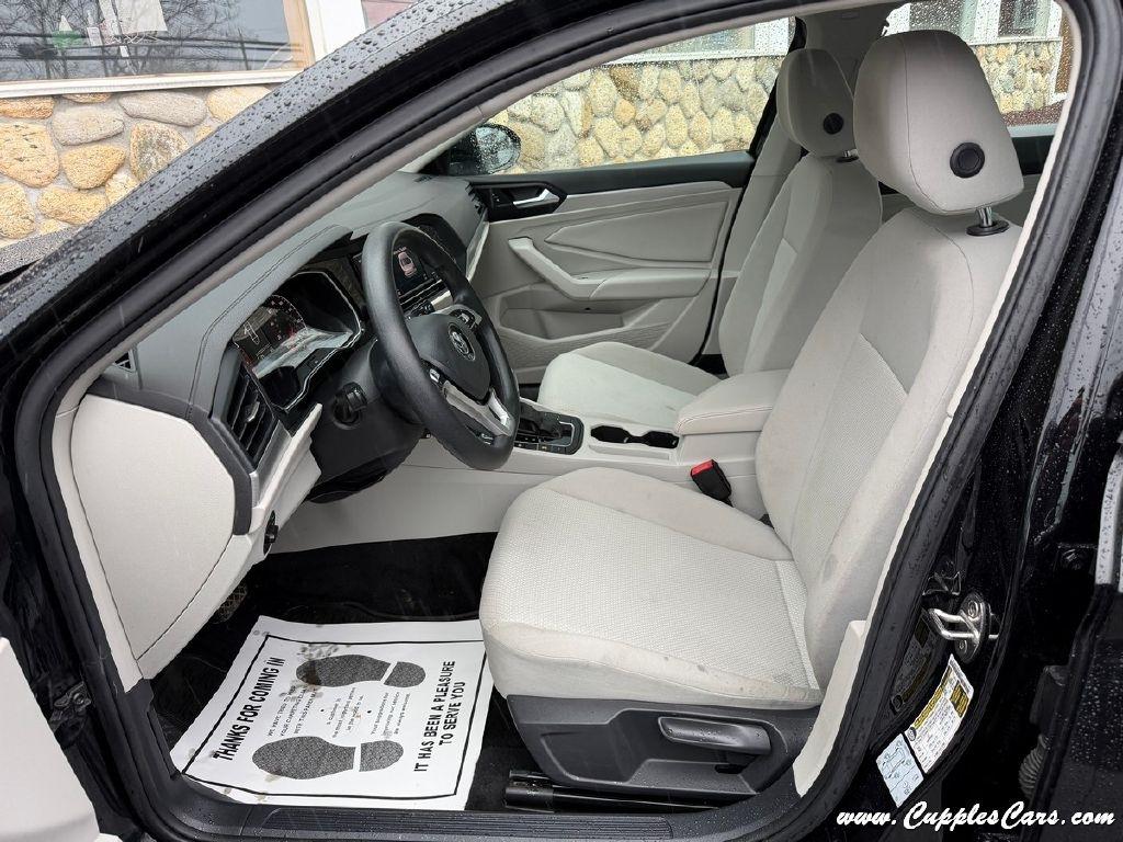 Volkswagen Jetta  2019