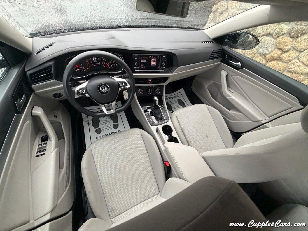 Volkswagen Jetta  2019