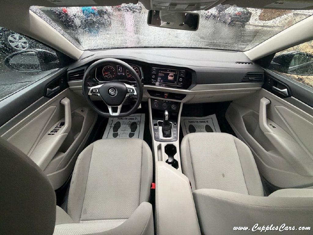 Volkswagen Jetta  2019