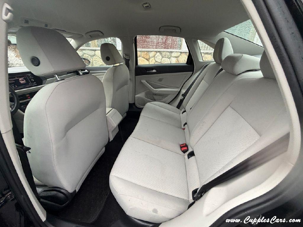 Volkswagen Jetta  2019