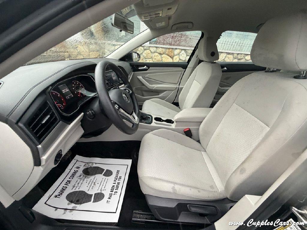 Volkswagen Jetta  2019