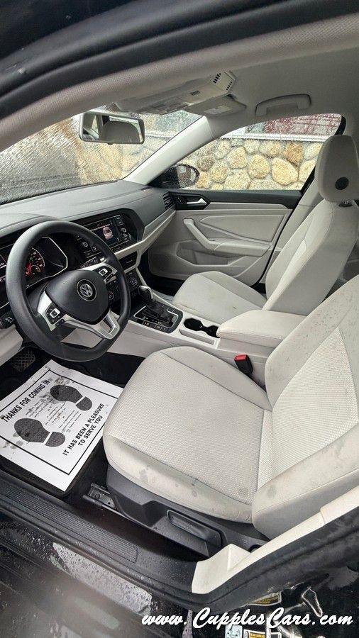 Volkswagen Jetta  2019