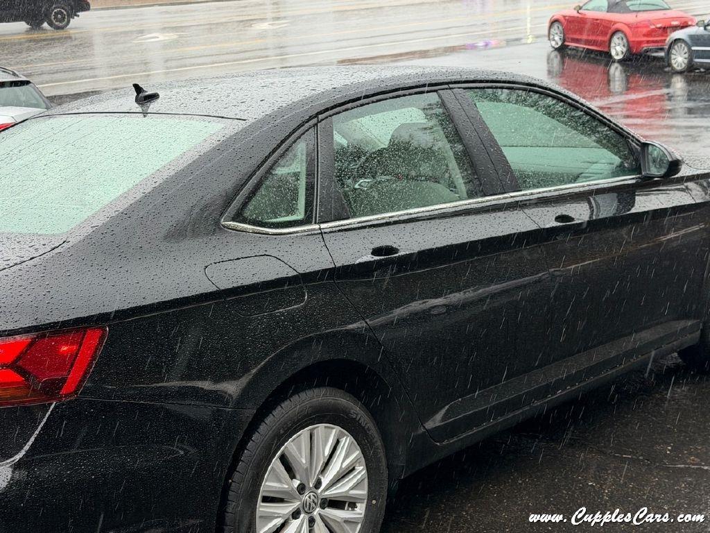 Volkswagen Jetta  2019