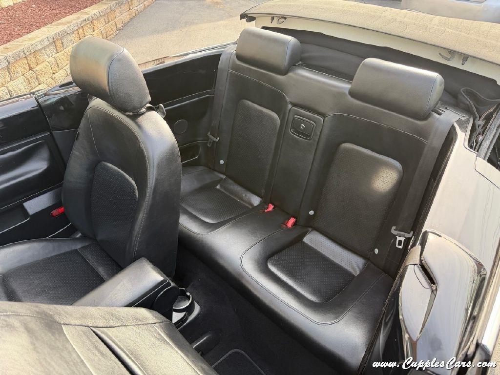 Volkswagen New Beetle  2010