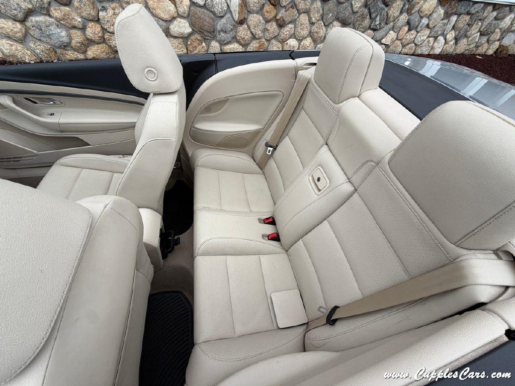 Volkswagen Eos  2010