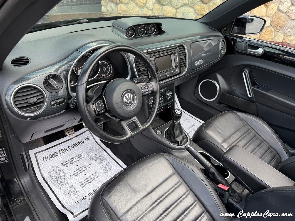 Volkswagen Beetle  2013