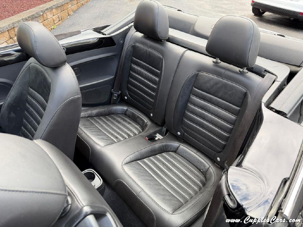 Volkswagen Beetle  2013