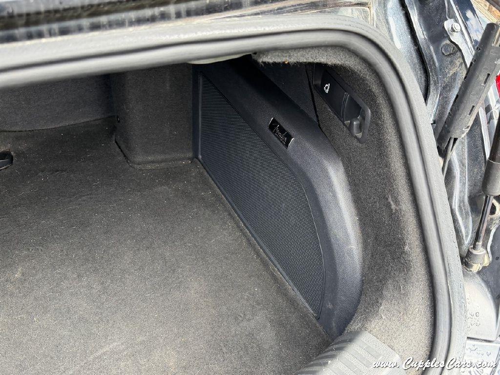 Volkswagen Beetle  2013