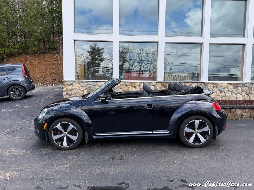 Volkswagen Beetle  2013