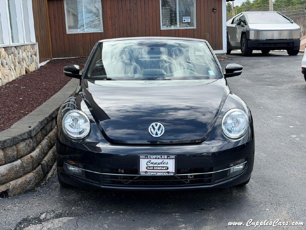 Volkswagen Beetle  2013