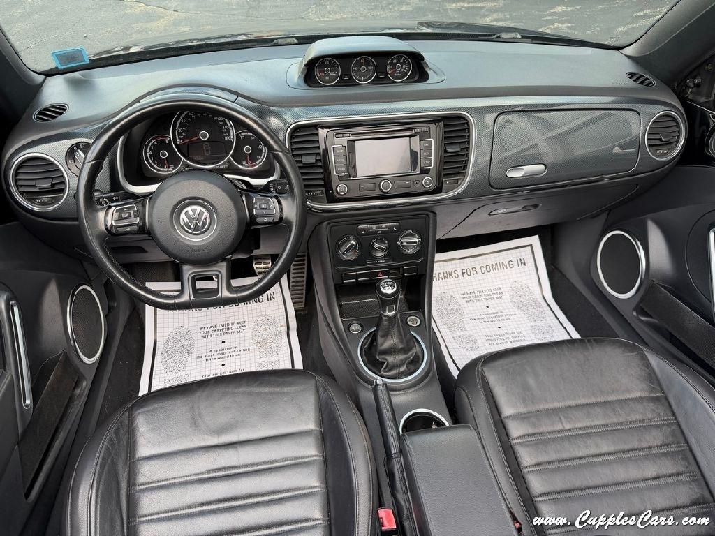 Volkswagen Beetle  2013