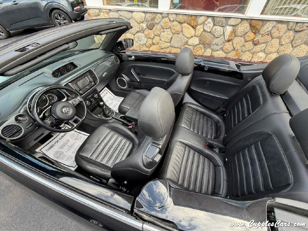 Volkswagen Beetle  2013