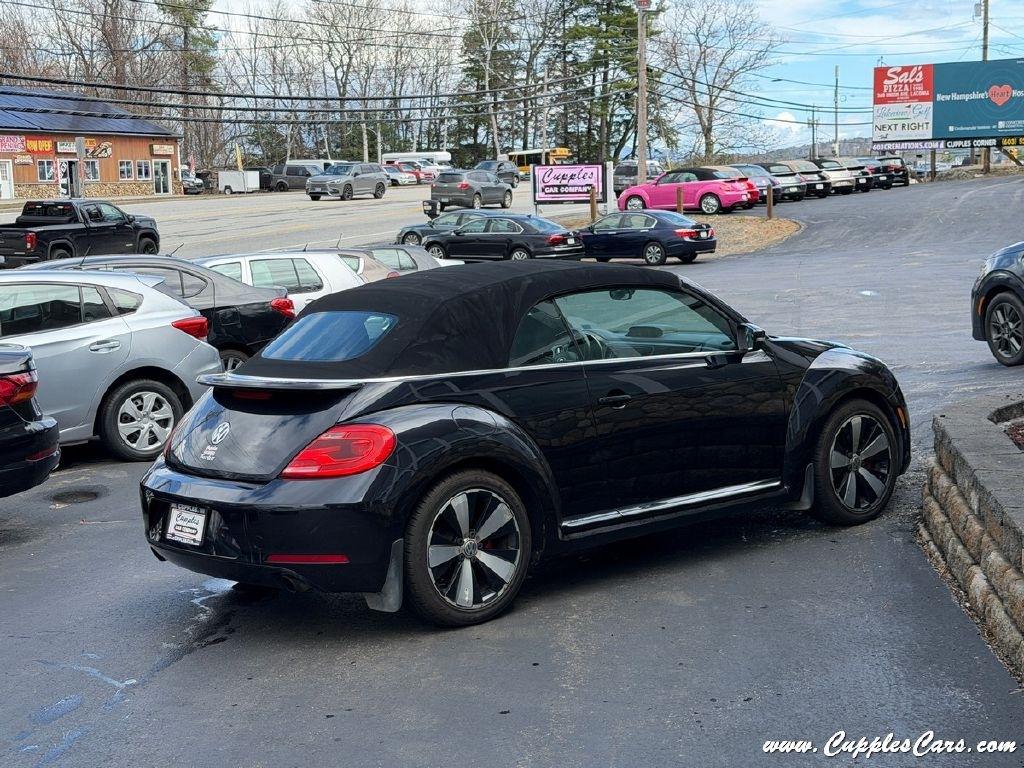 Volkswagen Beetle  2013
