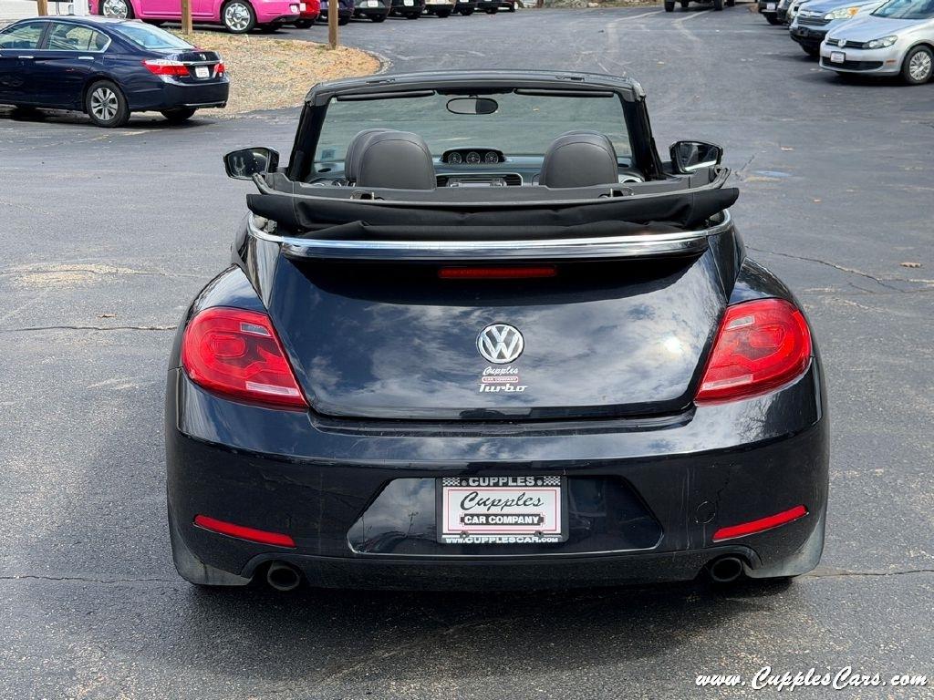 Volkswagen Beetle  2013