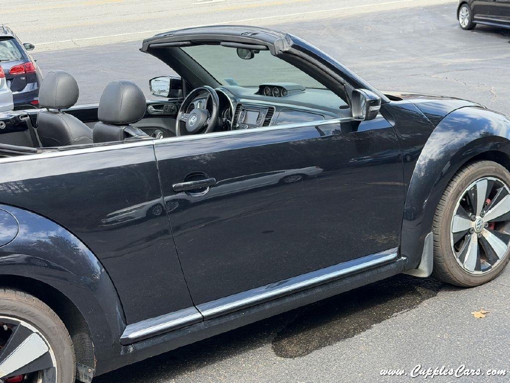 Volkswagen Beetle  2013