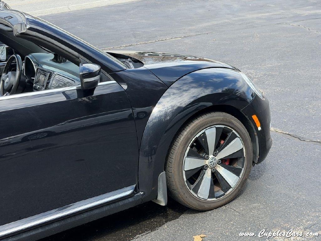 Volkswagen Beetle  2013