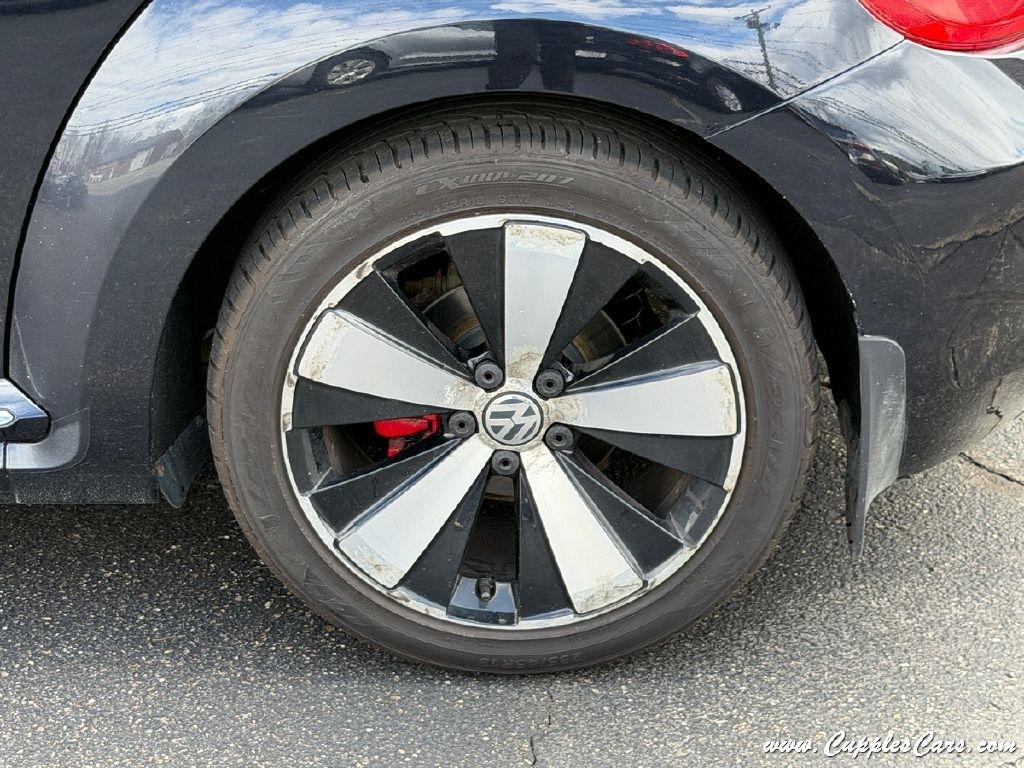 Volkswagen Beetle  2013