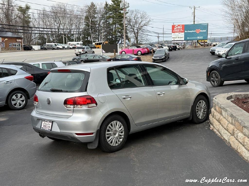 Volkswagen Golf 2.5L 4-Door PZEV 2014