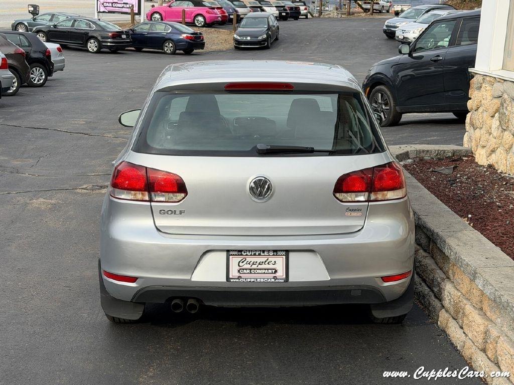 Volkswagen Golf 2.5L 4-Door PZEV 2014