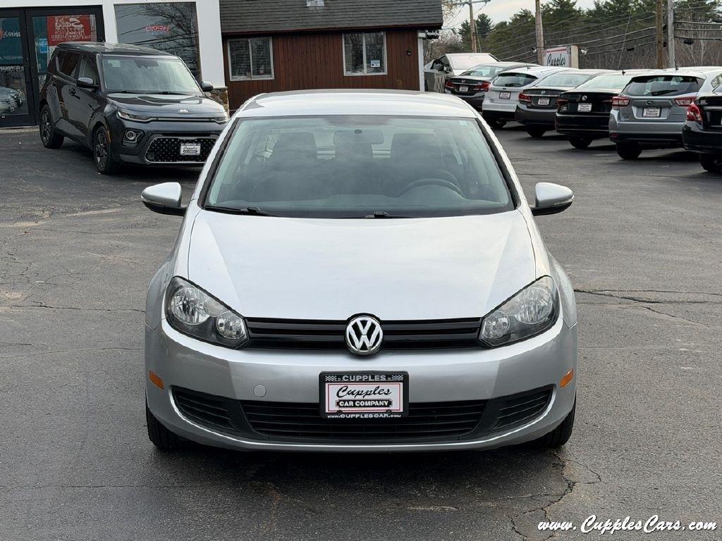 Volkswagen Golf 2.5L 4-Door PZEV 2014