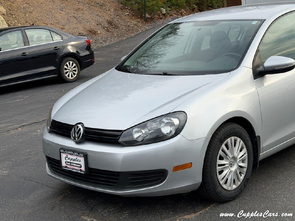 Volkswagen Golf 2.5L 4-Door PZEV 2014