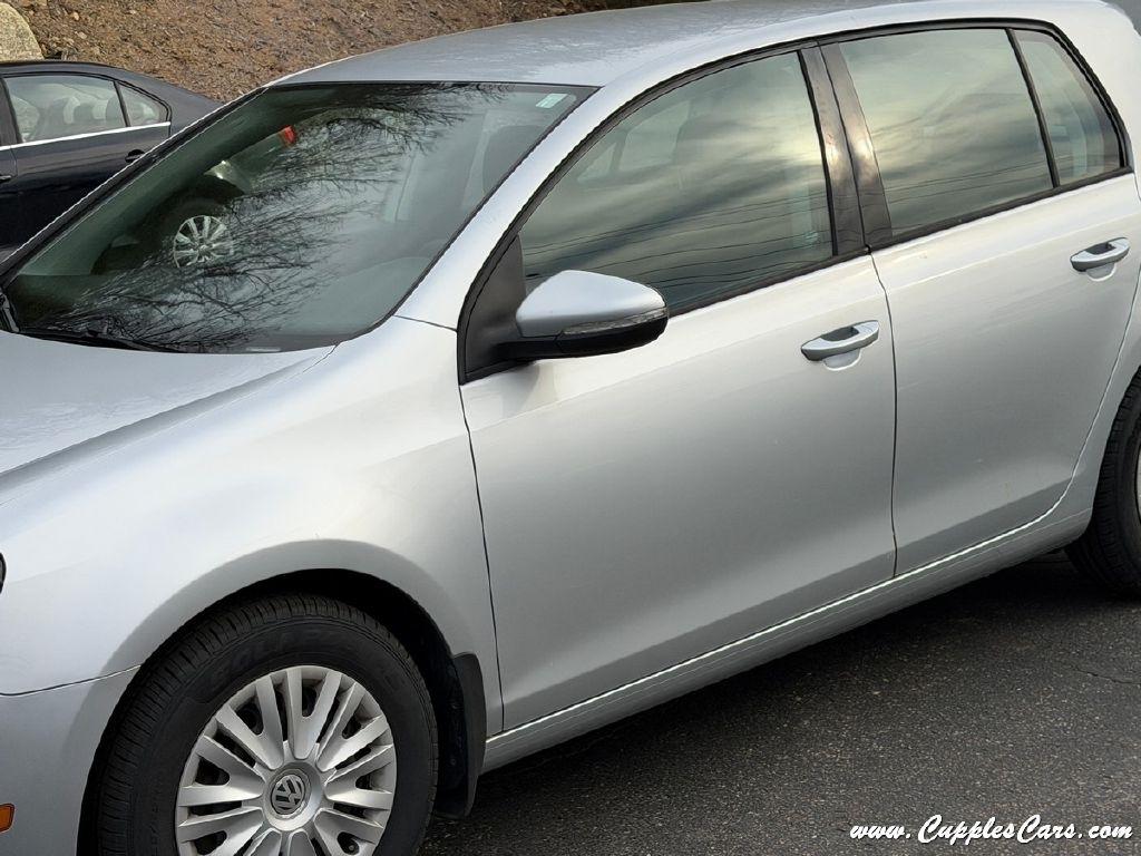 Volkswagen Golf 2.5L 4-Door PZEV 2014