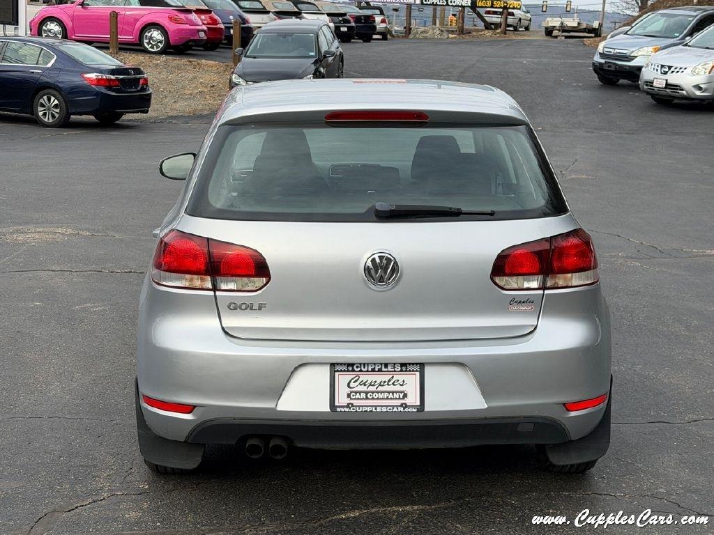 Volkswagen Golf 2.5L 4-Door PZEV 2014