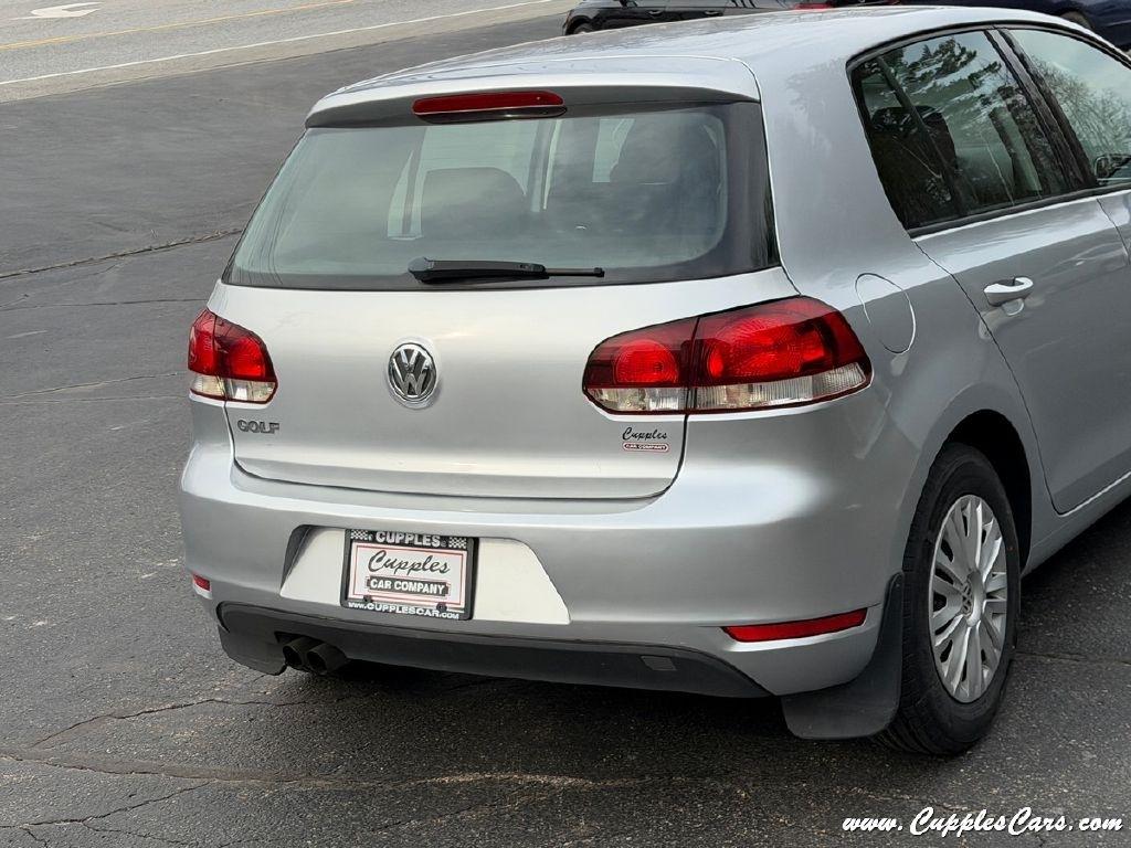 Volkswagen Golf 2.5L 4-Door PZEV 2014