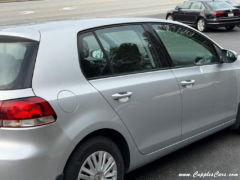Volkswagen Golf 2.5L 4-Door PZEV 2014