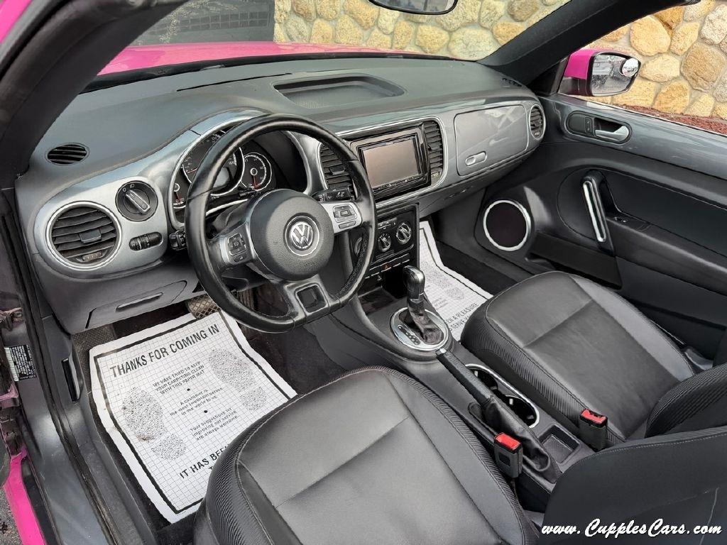 Volkswagen Beetle  2014