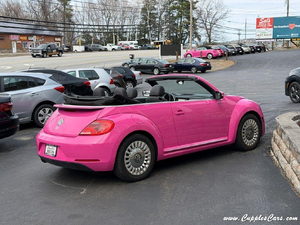 Volkswagen Beetle  2014