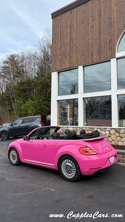 Volkswagen Beetle  2014