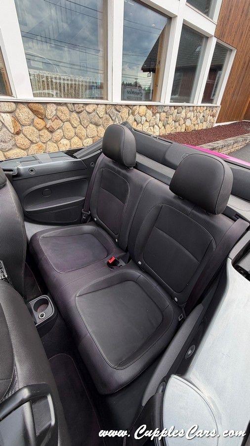 Volkswagen Beetle  2014