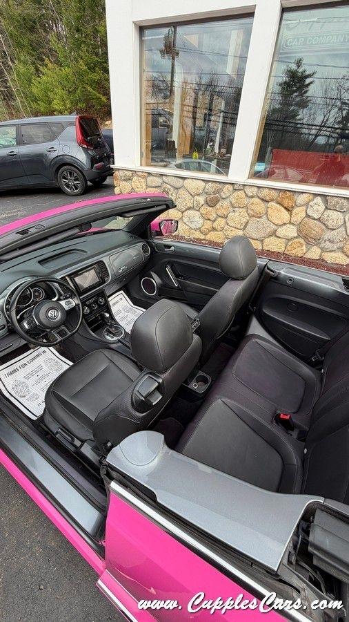 Volkswagen Beetle  2014