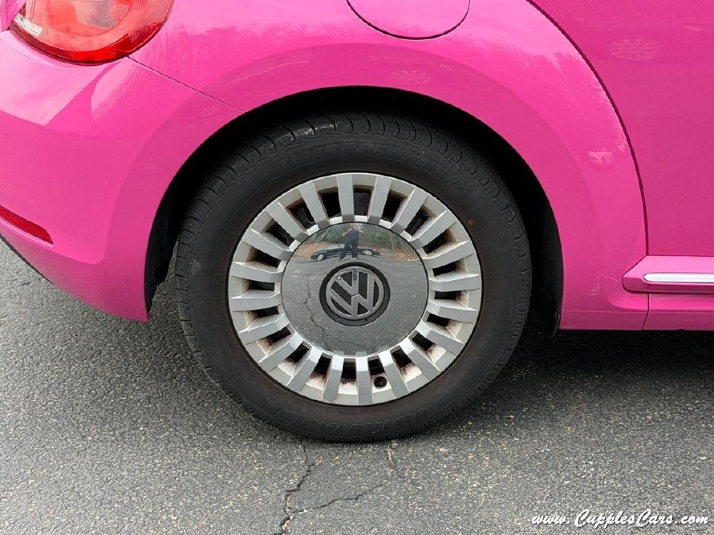 Volkswagen Beetle  2014