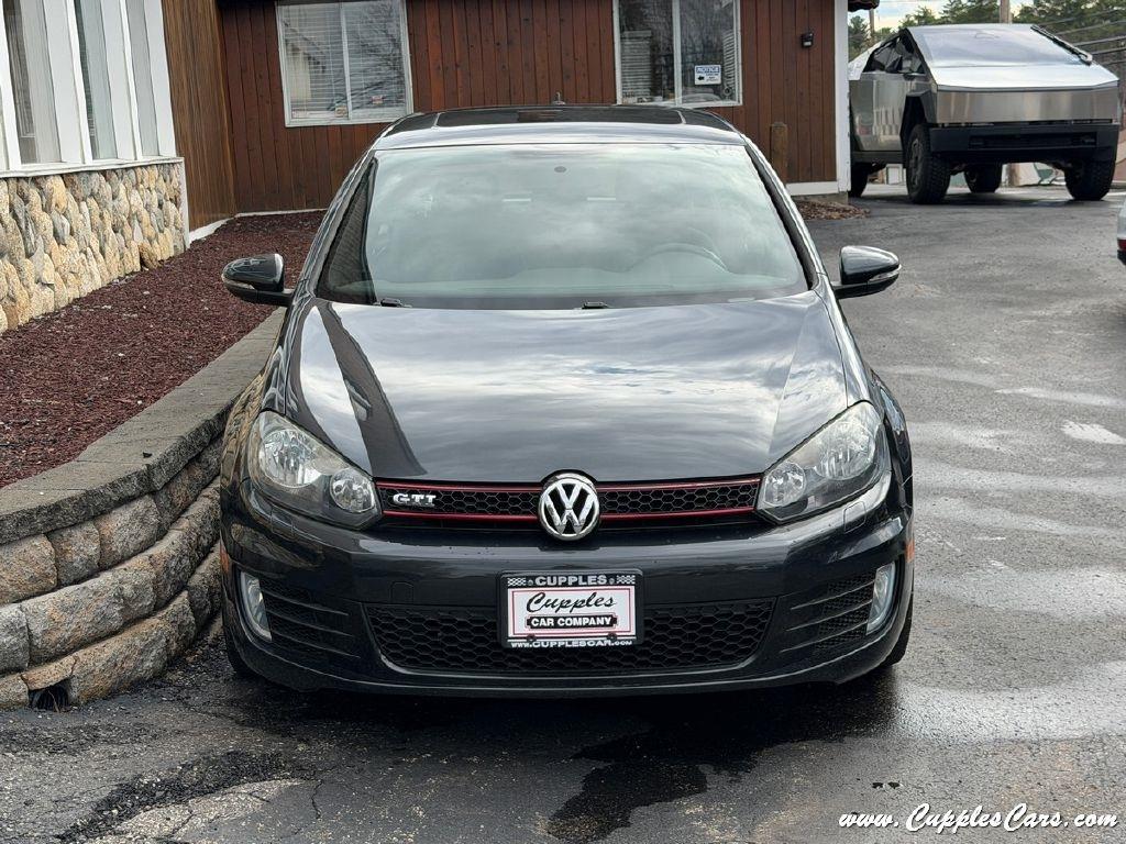 Volkswagen GTI 4dr HB DSG w/Conv & Sunroof PZEV 2012