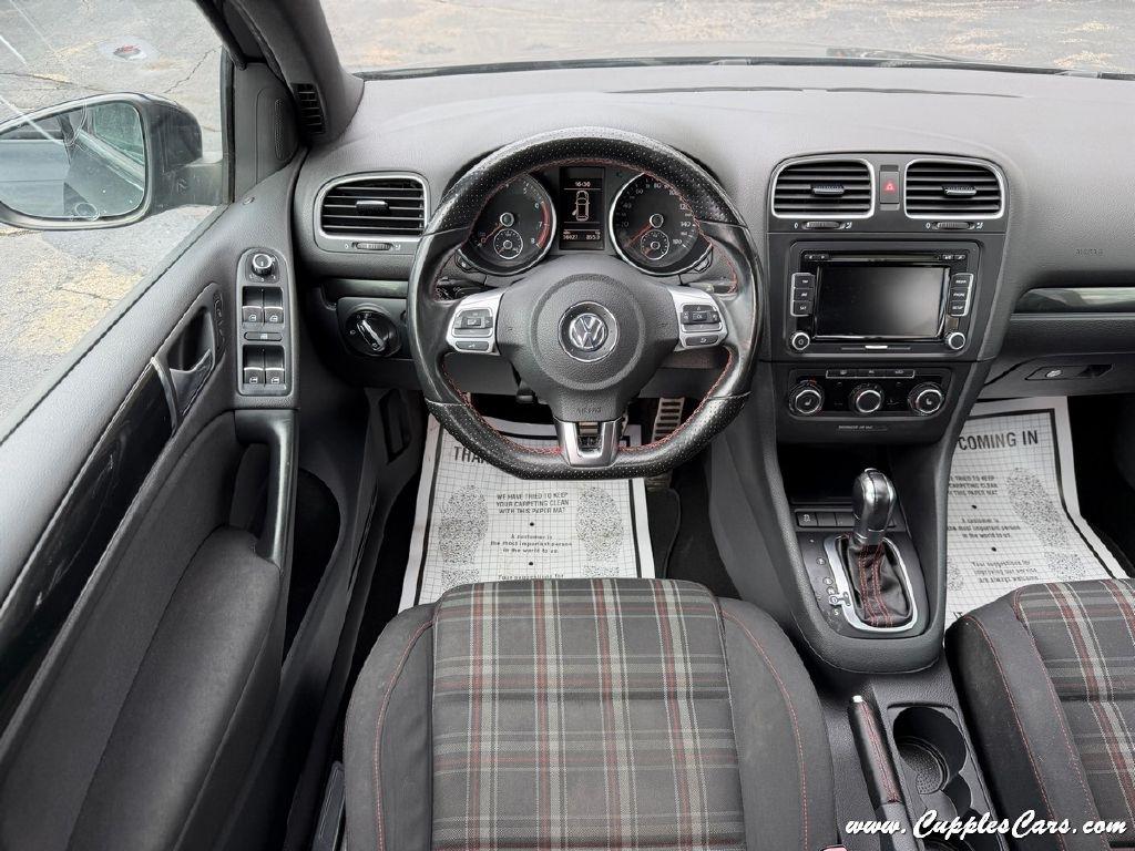 Volkswagen GTI 4dr HB DSG w/Conv & Sunroof PZEV 2012