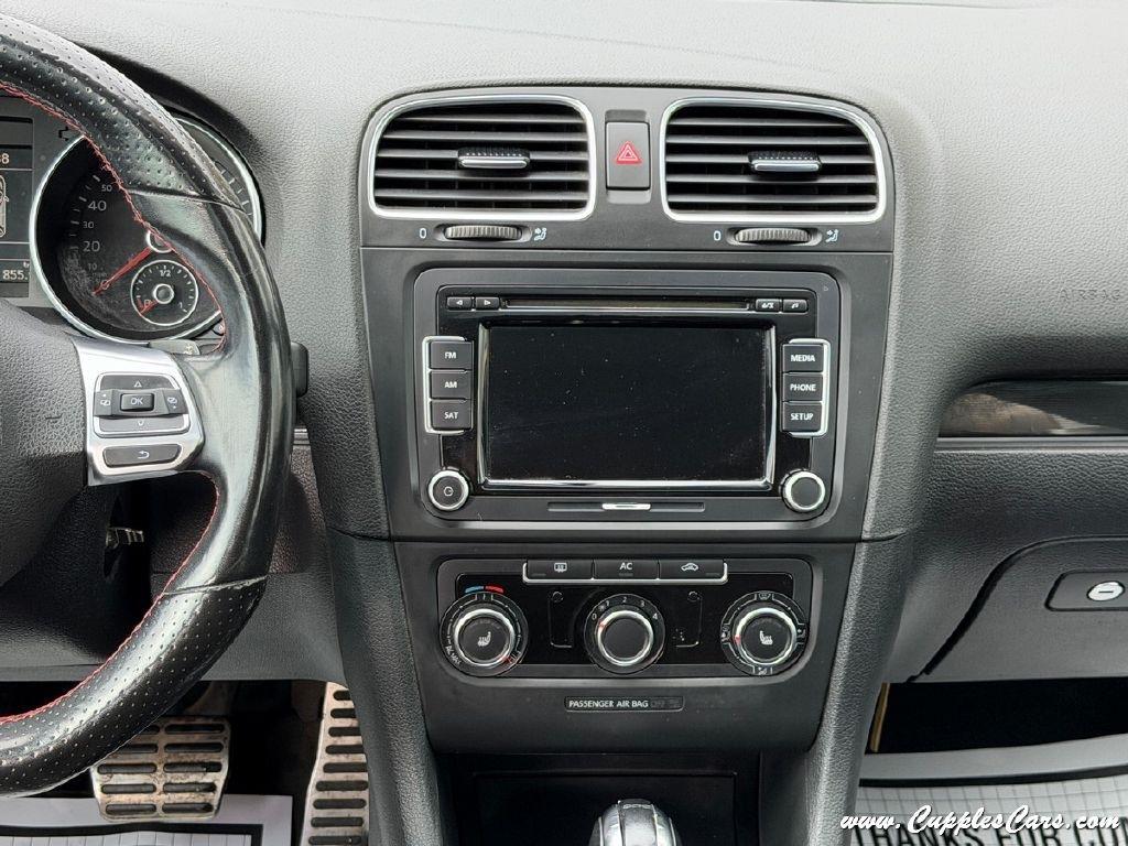 Volkswagen GTI 4dr HB DSG w/Conv & Sunroof PZEV 2012