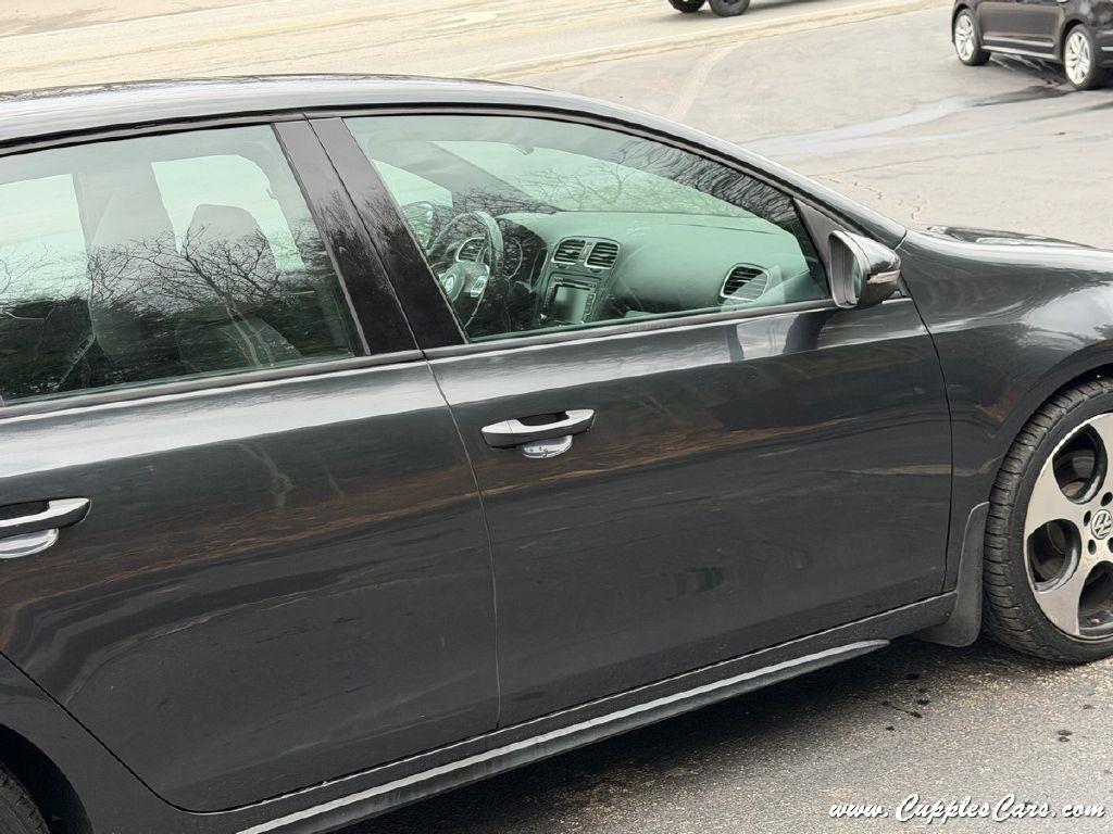 Volkswagen GTI 4dr HB DSG w/Conv & Sunroof PZEV 2012