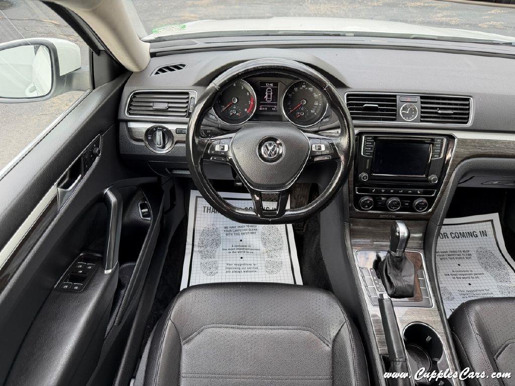 Volkswagen Passat  2016