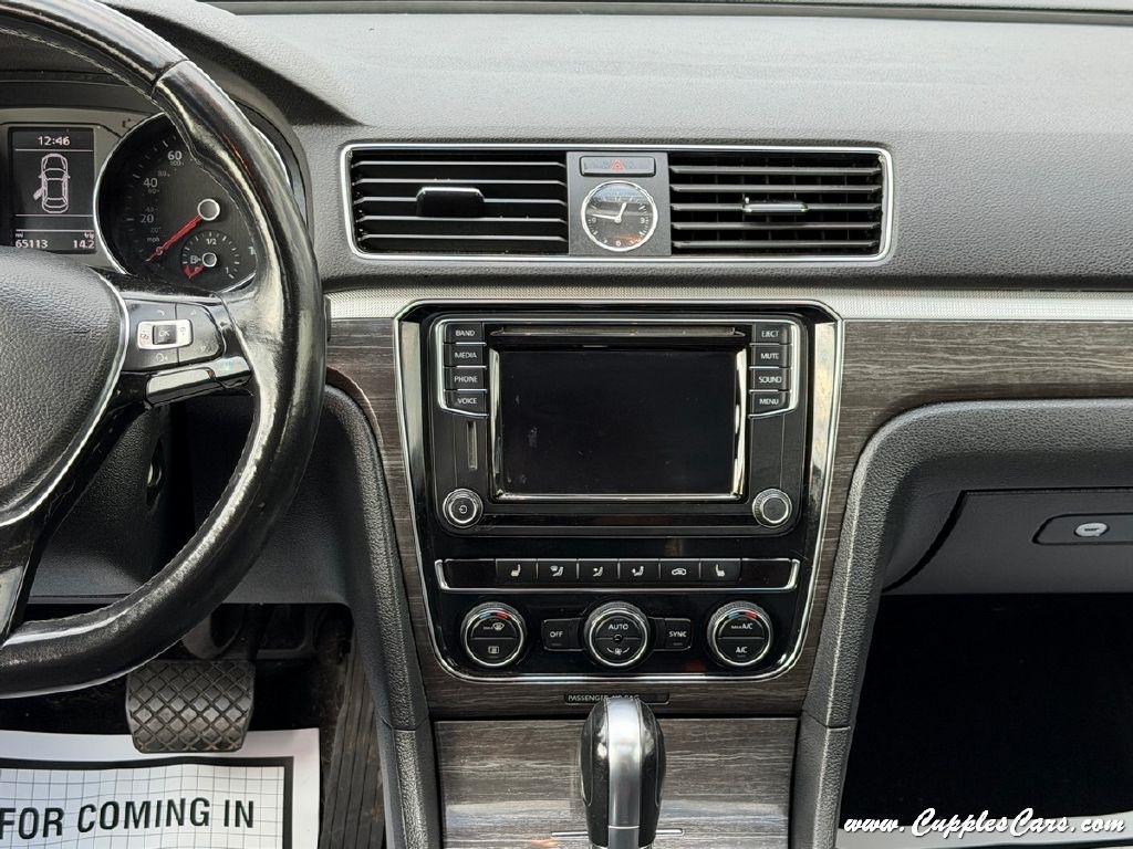 Volkswagen Passat  2016