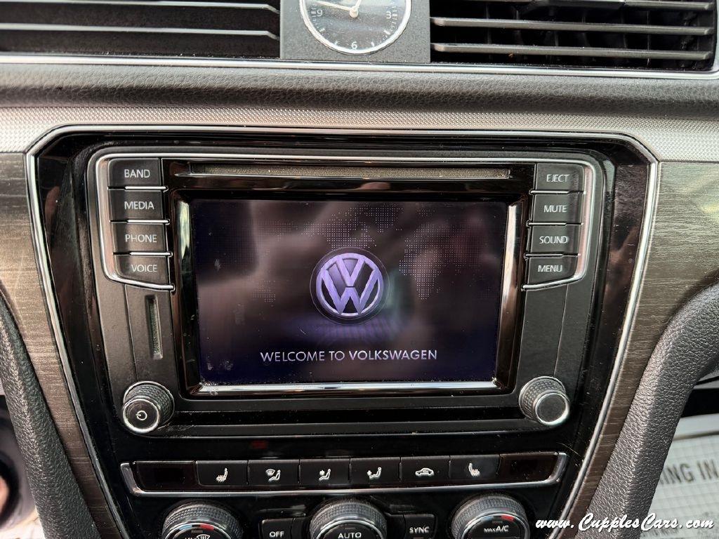 Volkswagen Passat  2016