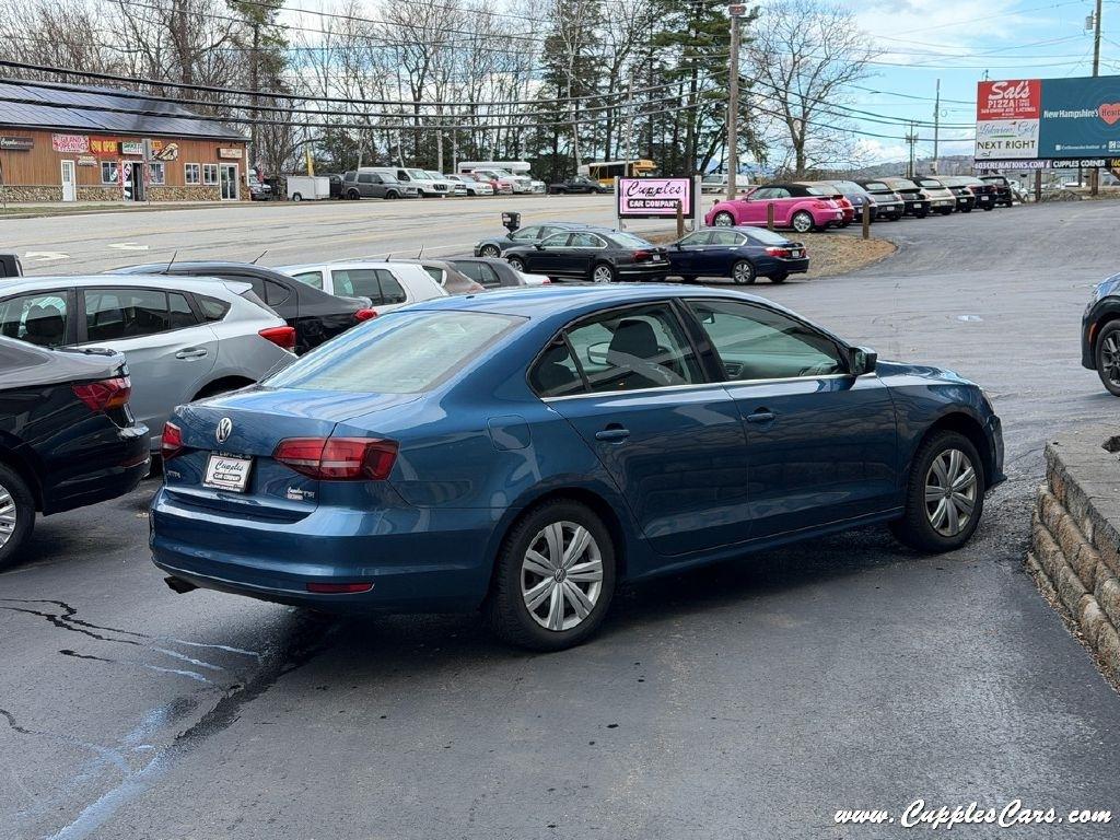 Volkswagen Jetta  2017