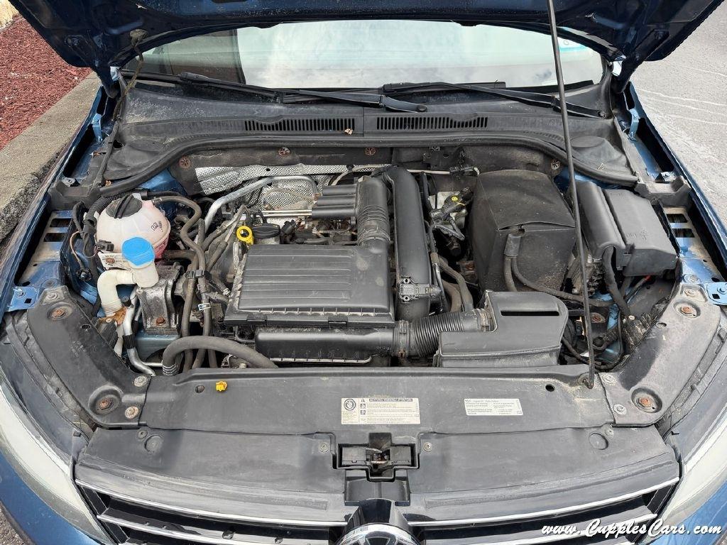 Volkswagen Jetta  2017